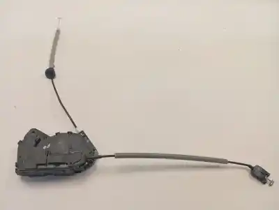 Pezzo di ricambio per auto di seconda mano serratura porta anteriore destra per skoda octavia combi (nx5) ambition riferimenti oem iam 5tb837016b