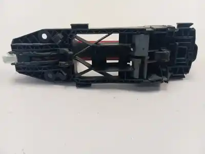 Pezzo di ricambio per auto di seconda mano maniglia esterna anteriore destra per skoda octavia combi (nx5) ambition riferimenti oem iam 8v0839885  