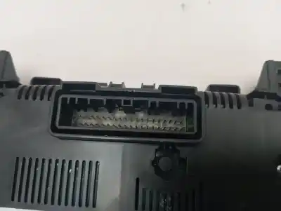 Peça sobressalente para automóvel em segunda mão quadrante por renault captur ii techno referências oem iam 248094497r  