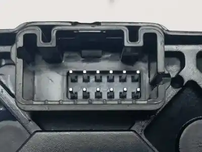 Peça sobressalente para automóvel em segunda mão comando de sofagem (chauffage / ar condicionado)  por renault captur ii techno referências oem iam 275100936r  
