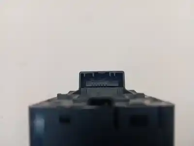 Second-hand car spare part left front power window switch for renault captur ii techno oem iam references 254107080r  