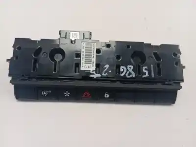 Peça sobressalente para automóvel em segunda mão interruptor 4 piscas - emergência por renault captur ii techno referências oem iam 283e85899r