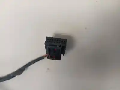 Peça sobressalente para automóvel em segunda mão espelho retrovisor esquerdo por audi a3 sportback (8vf) basic referências oem iam a046314  