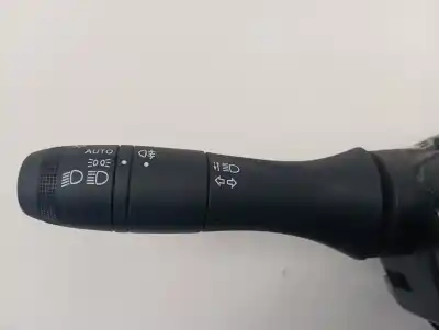 Second-hand car spare part headlights switch for renault captur ii techno oem iam references 255674797r  