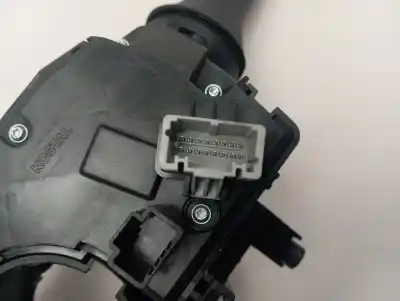 Second-hand car spare part headlights switch for renault captur ii techno oem iam references 255674797r  