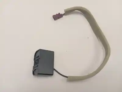 Second-hand car spare part antenna for renault captur ii techno oem iam references 282124064r  