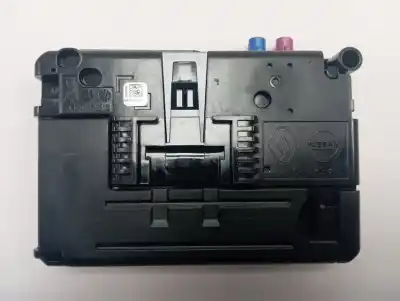 Peça sobressalente para automóvel em segunda mão módulo eletrônico por renault captur ii techno referências oem iam 2591a6180r  
