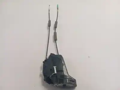 Peça sobressalente para automóvel em segunda mão fechadura da porta traseira esquerda por toyota yaris (xp21) hybrid style referências oem iam 