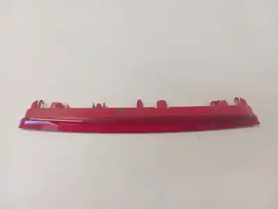 Second-hand car spare part central brake light for dacia duster iii eco-g 100 essential oem iam references 265906516r