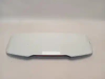 Second-hand car spare part rear spoiler for volvo v40 básico oem iam references 3125397301