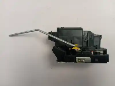 Peça sobressalente para automóvel em segunda mão fechadura da porta traseira esquerda por renault express advance referências oem iam 