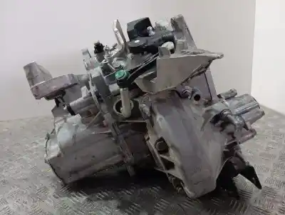 Second-hand car spare part gearbox for opel combo life basis oem iam references 20r110  