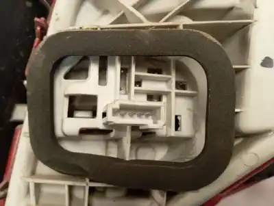 Second-hand car spare part left tailgate light for opel meriva b cosmo oem iam references 21630101  