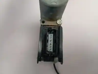 Second-hand car spare part driver left window regulator for kia stonic (ybcuv) business oem iam references   