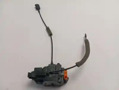 Pièce détachée automobile d'occasion SERRURE DE PORTE AVANT GAUCHE pour RENAULT MASTER  Références OEM IAM 805035039R  