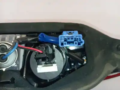 Second-hand car spare part interior left tailgate light for toyota yaris active oem iam references   