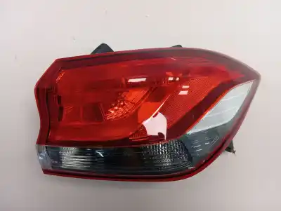 Автозапчастина б/у правий ліхтар для hyundai i30 fastback (pde, pden) 1.6 crdi посилання на oem iam 92402g4000