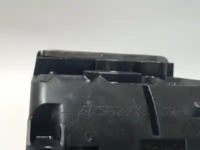 Автозапчасти б/у замок задней правой двери за renault scenic iii bose edition ссылки oem iam 82502003  