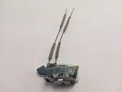 Автозапчастина б/у ЗАМОК ПЕРЕДНІХ ДВЕРЕЙ ЛІВИЙ для NISSAN X-TRAIL (T32)  Посилання на OEM IAM T2411440  