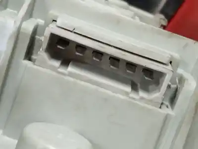 Peça sobressalente para automóvel em segunda mão farolim traseiro esquerdo por audi a3 (8l) 1.9 tdi referências oem iam 8l0945095  