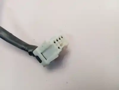 Second-hand car spare part right tailgate light for nissan note (e11e) acenta oem iam references 22016752  