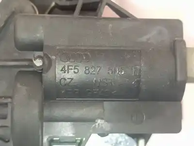 Автозапчасти б/у замок багажника/ворот за audi a4 b7 (8ec) 2.0 tdi 16v ссылки oem iam 4f5827505d  