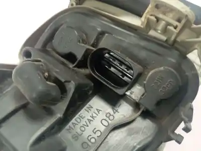 Автозапчасти б/у правый задний фонарь за audi a4 b7 (8ec) 2.0 tdi 16v ссылки oem iam 965037022133  