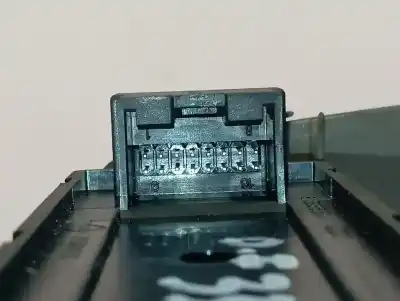 Peça sobressalente para automóvel em segunda mão botão / interruptor elevador vidro dianteiro esquerdo por audi a3 (8l) 1.8 t ambiente referências oem iam 8l4867171  