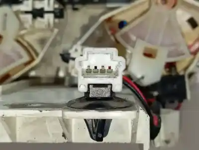 Peça sobressalente para automóvel em segunda mão comando de sofagem (chauffage / ar condicionado)  por nissan note acenta referências oem iam 275133vu9e  