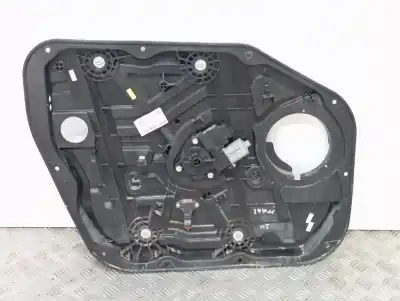 Pezzo di ricambio per auto di seconda mano ALZACRISTALLI ANTERIORE SINISTRO per HYUNDAI TUCSON (TL) Style blue 2WD 116 CV / 85 KW Riferimenti OEM IAM 82450D7010  