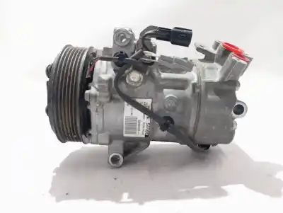 Peça sobressalente para automóvel em segunda mão compressor de ar condicionado a/a a/c por renault clio v business referências oem iam 926009126r