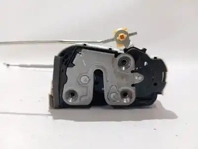 Second-hand car spare part front right door lock for mg zs comfort oem iam references 10845781