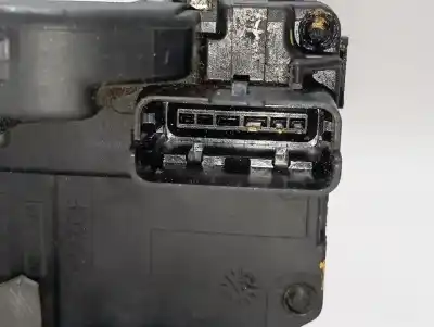 Second-hand car spare part front right door lock for nissan note acenta oem iam references   