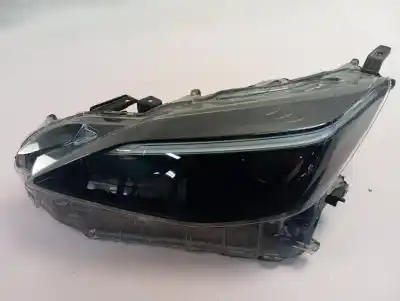 Peça sobressalente para automóvel em segunda mão farol / farolim esquerdo por toyota yaris (xp21) hybrid style referências oem iam 811700dp30