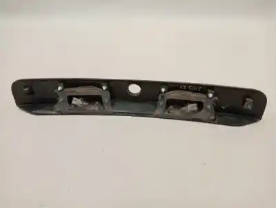 Peça sobressalente para automóvel em segunda mão moldagem por dacia duster ambiance 4x2 referências oem iam 848100019r  