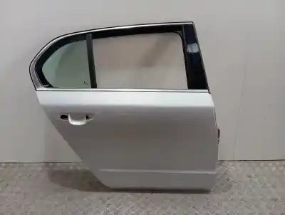 Peça sobressalente para automóvel em segunda mão porta do automóvel traseira direita por skoda suberb (3t4) 2.0 comfort referências oem iam 3t5833056