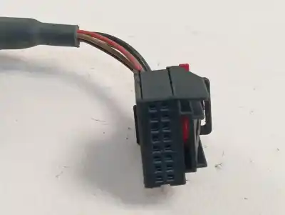 Pezzo di ricambio per auto di seconda mano specchio sinistro per audi a3 (8p) 1.6 ambiente riferimenti oem iam rs0408501  