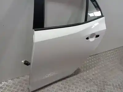 Peça sobressalente para automóvel em segunda mão porta do automóvel traseira esquerda por toyota corolla (e21) hybrid style referências oem iam 6700402540  