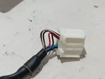 Peça sobressalente para automóvel em segunda mão espelho retrovisor esquerdo por toyota corolla (e21) hybrid style referências oem iam 9302104  