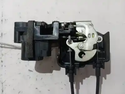 Second-hand car spare part front right door lock for ssangyong korando limited 4x2 oem iam references a081876  