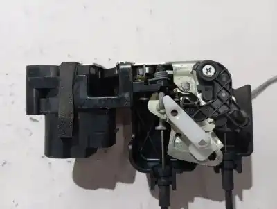 Second-hand car spare part rear right door lock for ssangyong korando limited 4x2 oem iam references a081876  