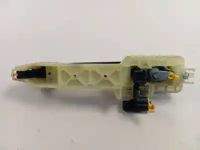 Pezzo di ricambio per auto di seconda mano maniglia esterna anteriore sinistra per ssangyong korando 2.3 tdi riferimenti oem iam   