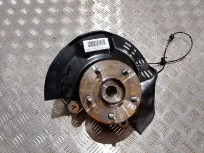 Peça sobressalente para automóvel em segunda mão manga de eixo dianteira esquerda por toyota yaris (xp21) hybrid style referências oem iam 