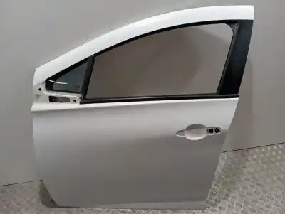 Second-hand car spare part left front door for renault zoe zen 58 cv / 43 kw oem iam references 801012271r
