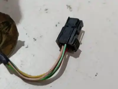 Peça sobressalente para automóvel em segunda mão espelho retrovisor esquerdo por citroen c3 comercial referências oem iam 232676023  