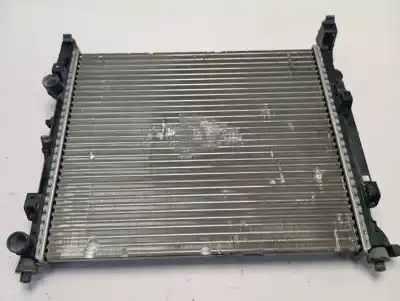Автозапчастина б/у водяний радіатор для renault kangoo profesional посилання на oem iam k7439009  