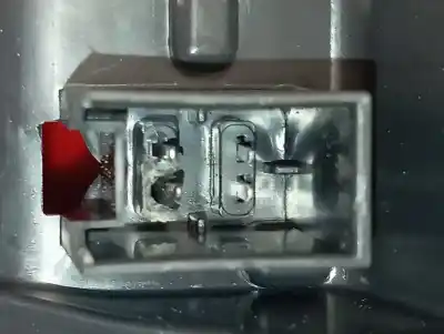 Автозапчастина б/у правий ліхтар для audi q3 (8ug) basis quattro посилання на oem iam 8u0945094  