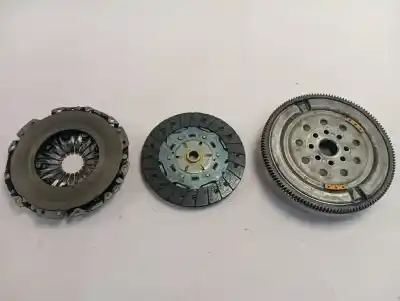 Pezzo di ricambio per auto di seconda mano kit frizione per opel mokka color edition riferimenti oem iam 55574450  