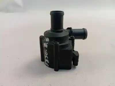 Автозапчастина б/у водяна бомба для audi q3 (8ug) basis quattro посилання на oem iam 5q0965561b