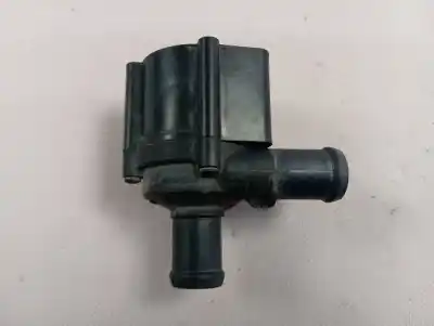 Автозапчастина б/у водяна бомба для audi q3 (8ug) basis quattro посилання на oem iam 5q0965561b  
